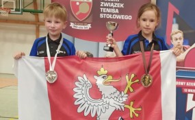 Mistrzyni Skrzatek w tenisie stołowym z naszej Gminy Sianów