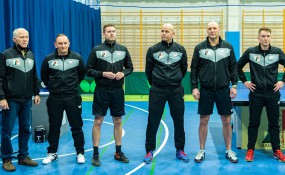 zdjęcie zespołu przed meczem z KS AZS AWFiS BALTA Gdańsk II, rozegranym 17 kwietnia tego roku