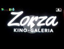 Napis na kinie Zorza